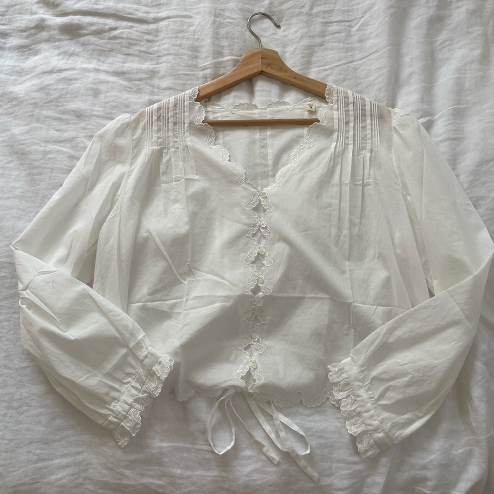 Doen White Blouse